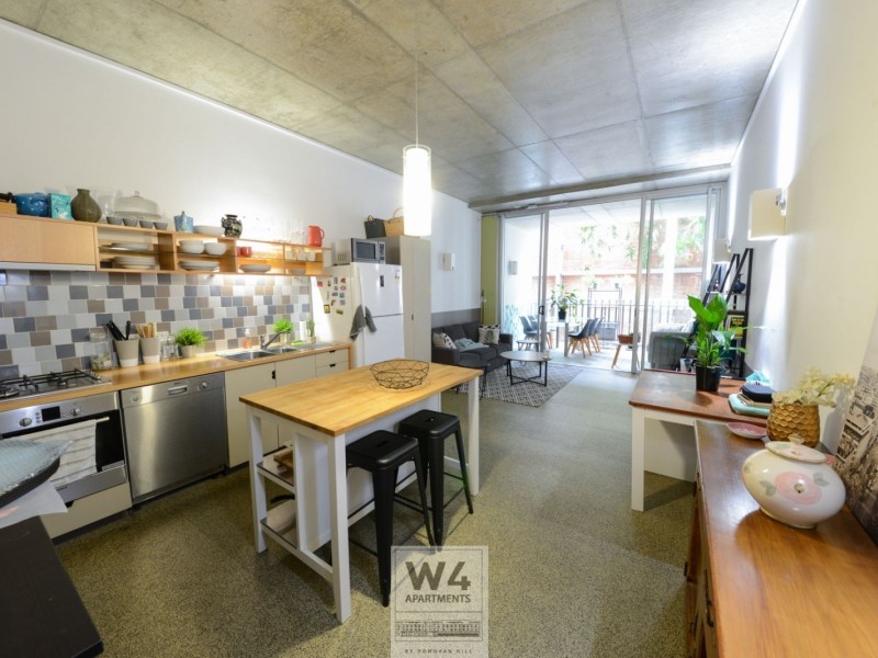 U106C/8 Skyring Terrace, Teneriffe QLD 4005