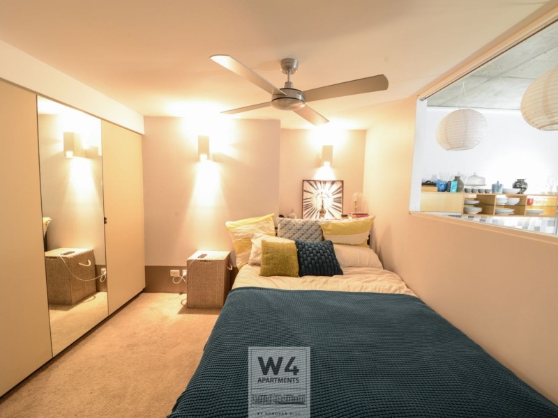 U106C/8 Skyring Terrace, Teneriffe QLD 4005
