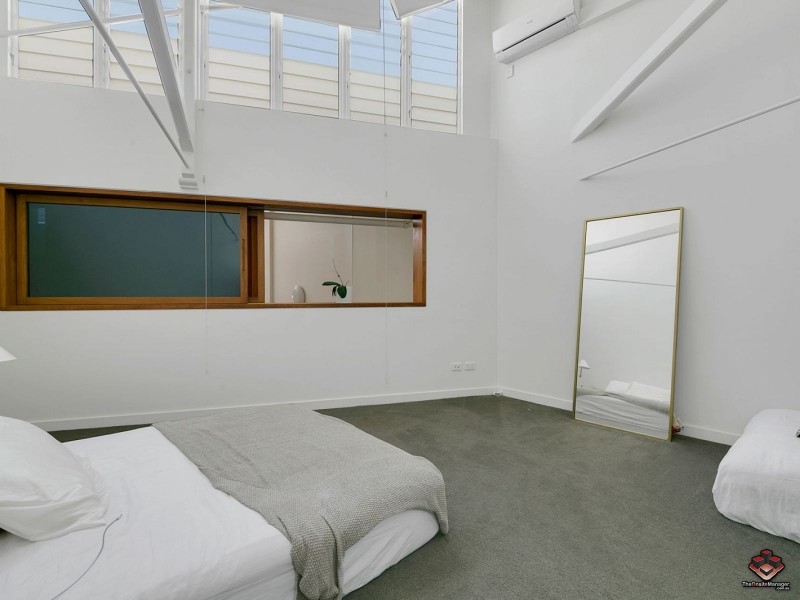 64 Macquarie Street, Teneriffe QLD 4005