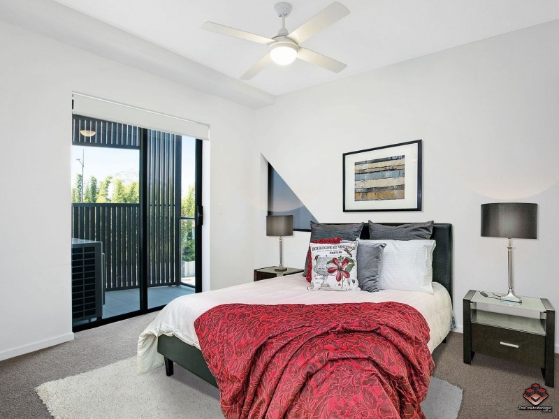 573 Coronation Drive, Toowong QLD 4066