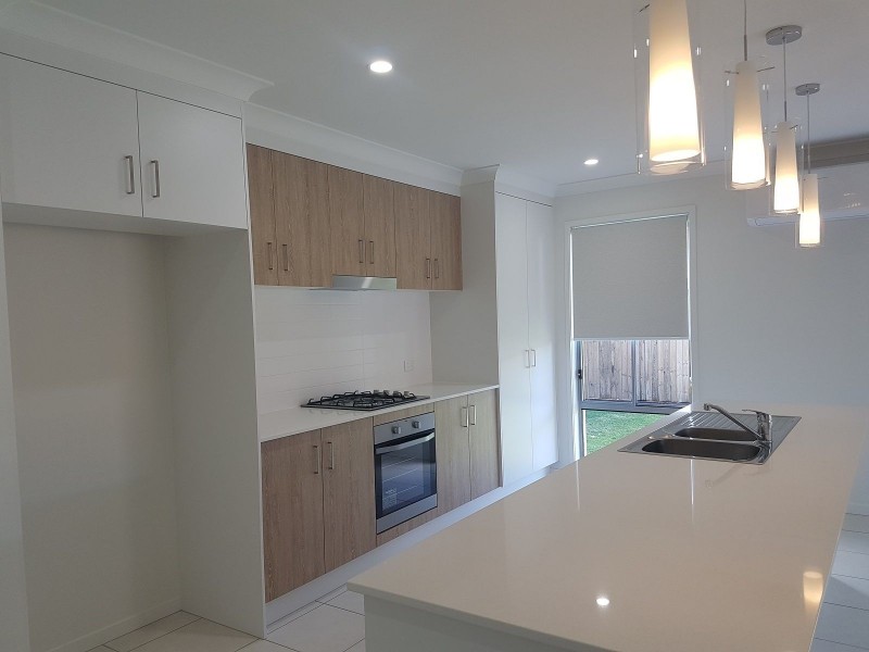 28 O`Connell Parade, Urraween QLD 4655