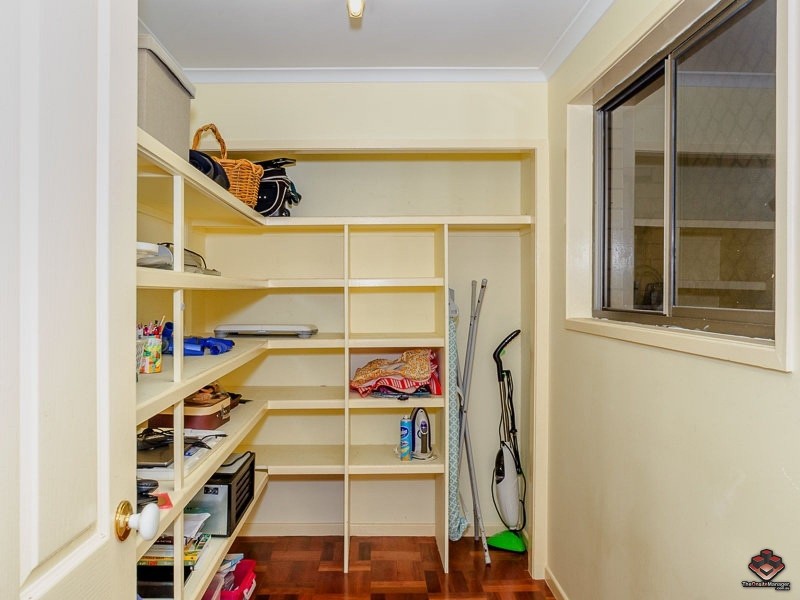 Point Vernon QLD 4655