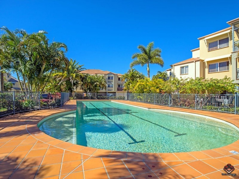 82 Limetree Parade, Runaway Bay QLD 4216