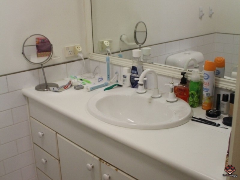 522 Marine Parade, Biggera Waters QLD 4216