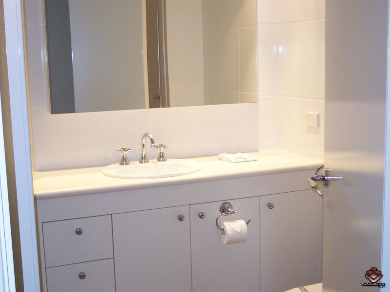 60 Old Burleigh Road, Surfers Paradise QLD 4217