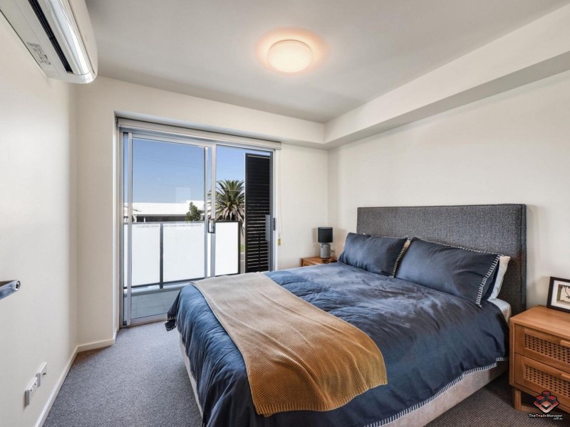 6 Southerden Avenue, Grange QLD 4051