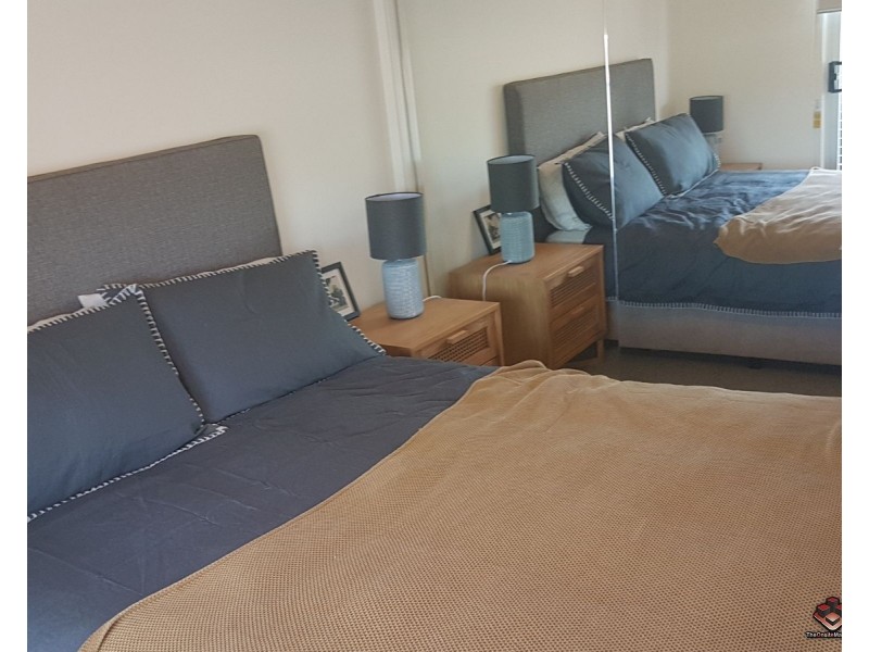 6 Southerden Avenue, Grange QLD 4051