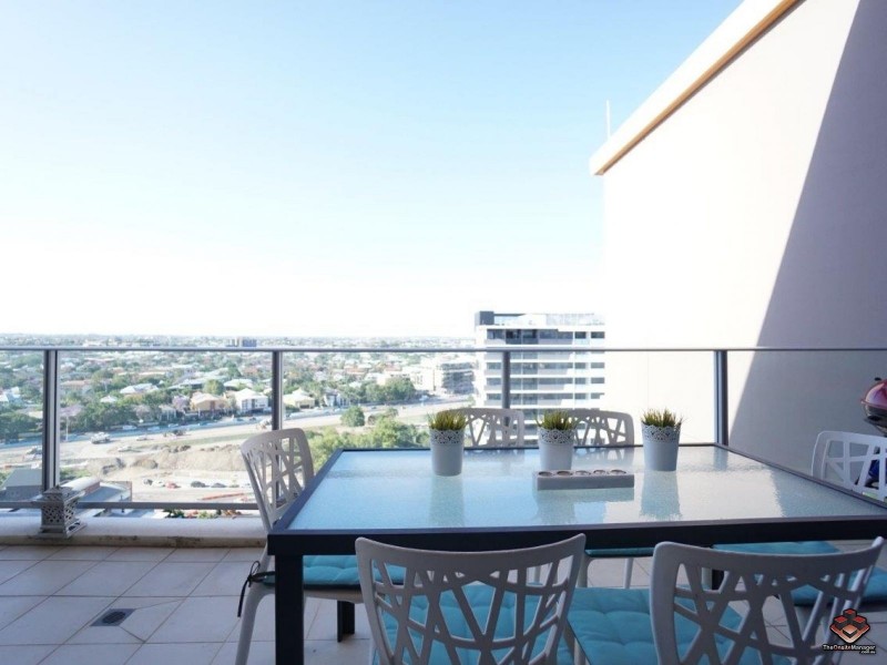 37C Harbour Road, Hamilton QLD 4007