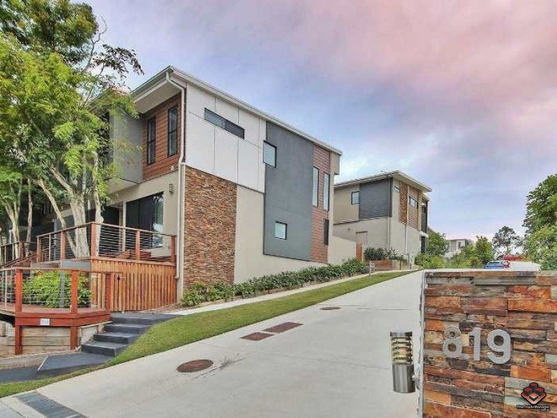 18/819 Creek Road, Carindale QLD 4152