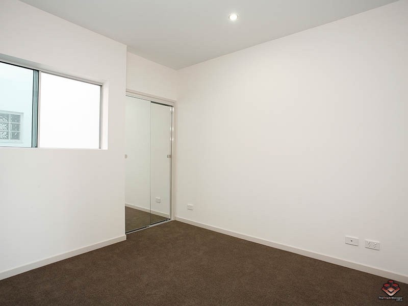 33/42 Ferry Road, West End QLD 4101