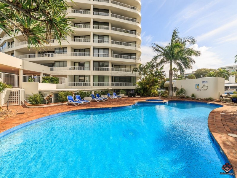 7 Oatland Esplanade, Runaway Bay QLD 4216