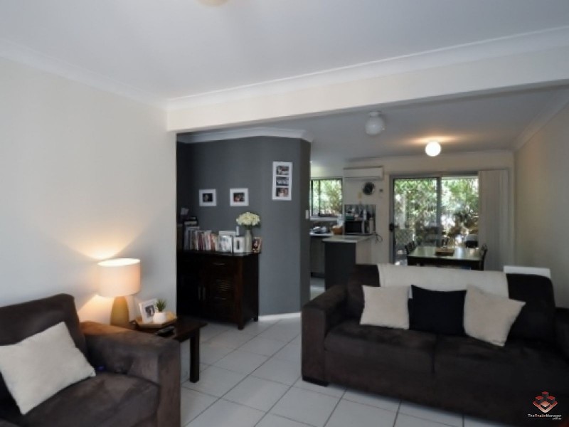 130 Jutland Street, Oxley QLD 4075