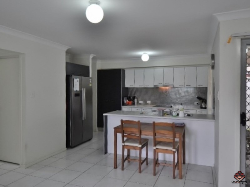 130 Jutland Street, Oxley QLD 4075