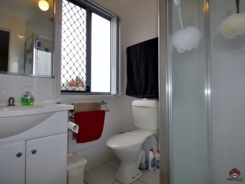 130 Jutland Street, Oxley QLD 4075