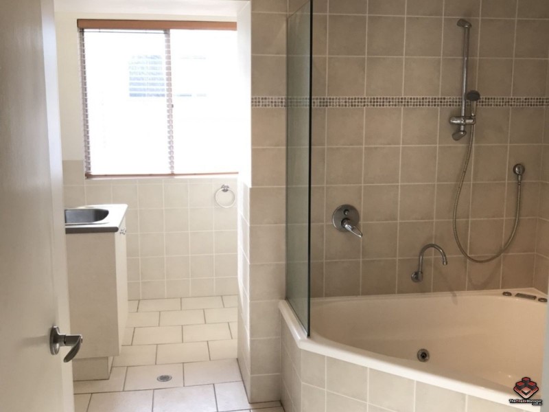 19 Beaconsfield Street, Highgate Hill QLD 4101