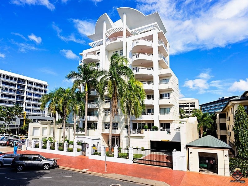 73 Spence Street, Cairns City QLD 4870