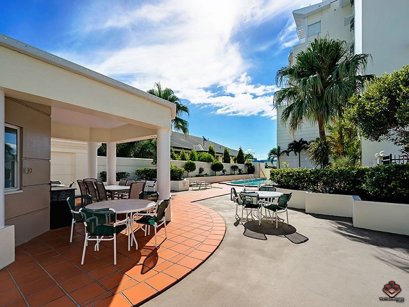 73 Spence Street, Cairns City QLD 4870