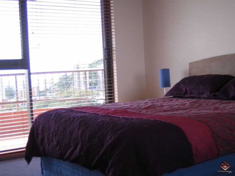 29 Hill Avenue, Burleigh Heads QLD 4220