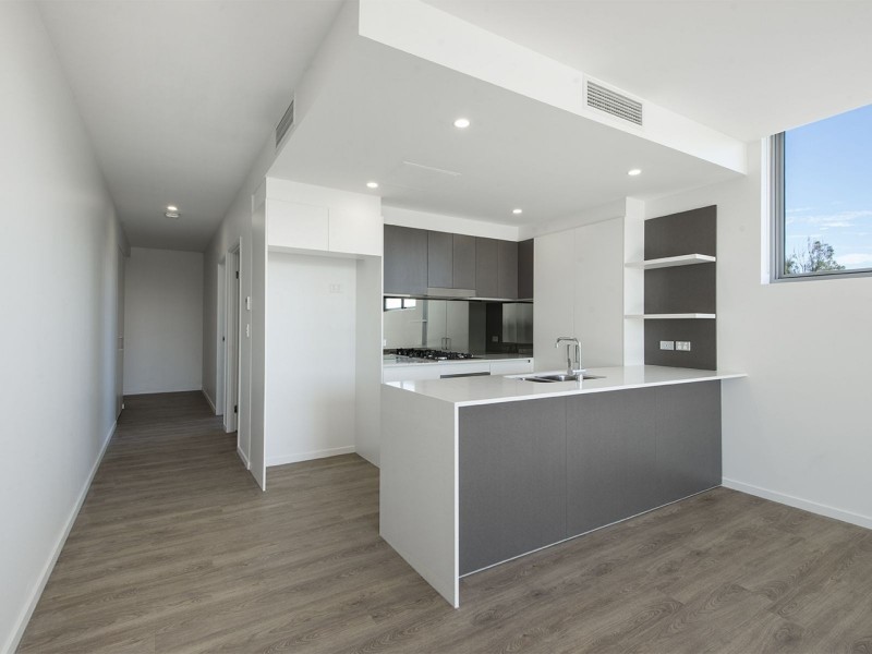 93 Baines Street, Kangaroo Point QLD 4169