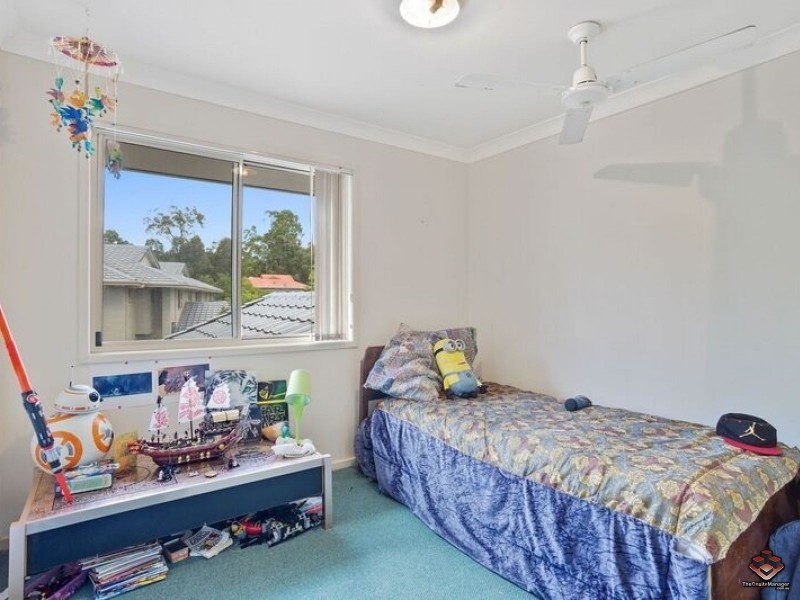 3 Arundel Drive, Arundel QLD 4214