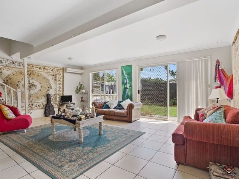 3 Arundel Drive, Arundel QLD 4214