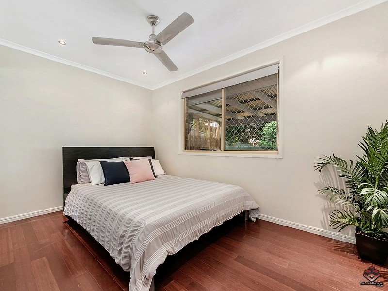 15 Studio Drive, Oxenford QLD 4210