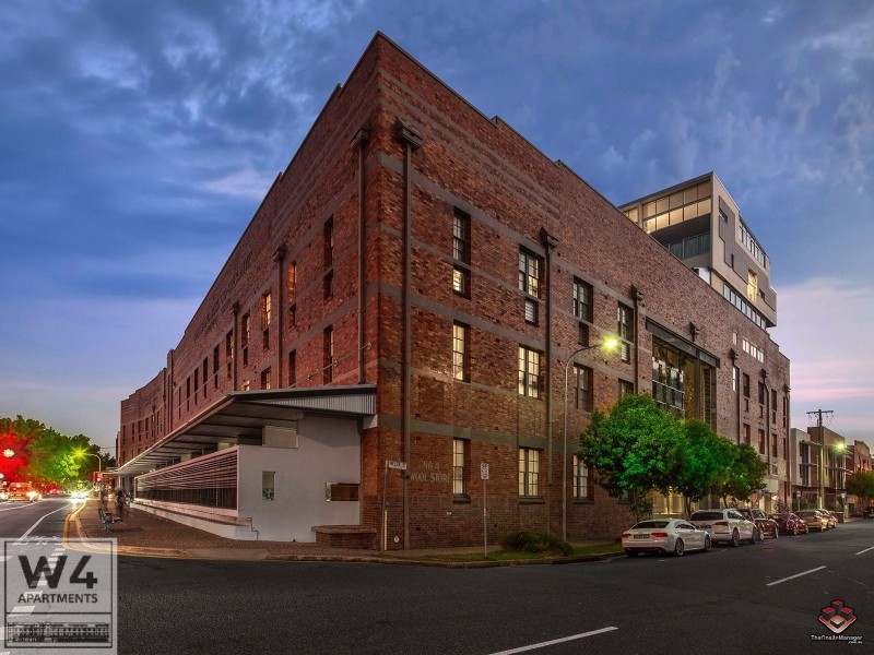 U324/8 Skyring Terrace, Teneriffe QLD 4005