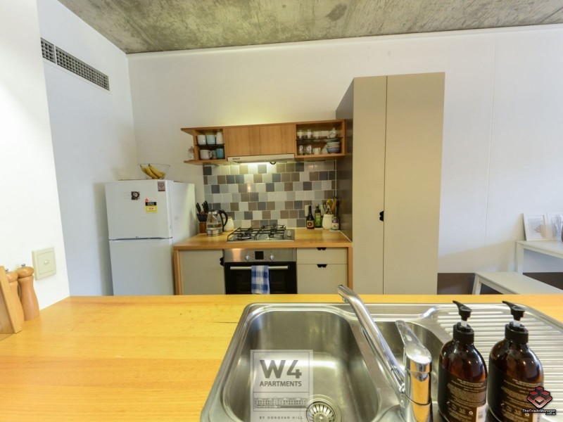 U324/8 Skyring Terrace, Teneriffe QLD 4005