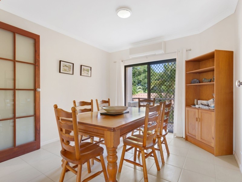 102 Palm Meadows Drive, Carrara QLD 4211