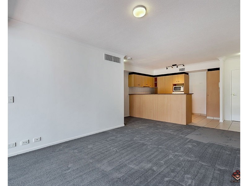 45 Deakin Street, Kangaroo Point QLD 4169