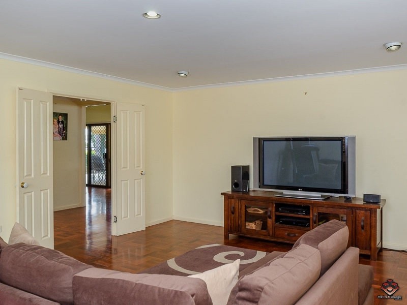 Point Vernon QLD 4655