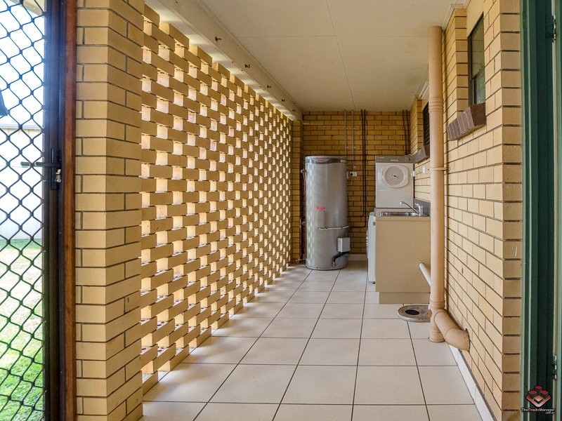 Point Vernon QLD 4655