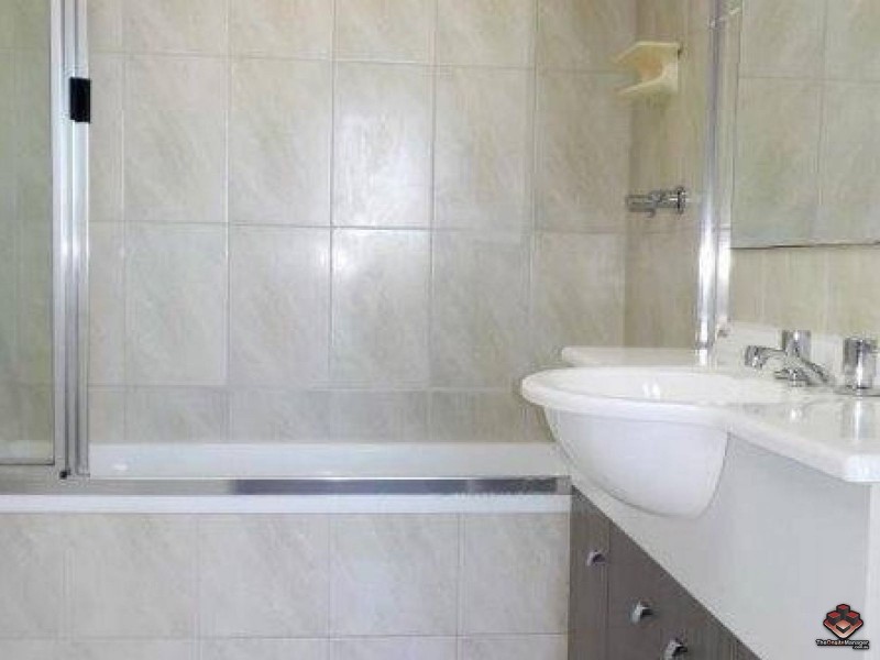 1 Stanton Terrace, Townsville City QLD 4810