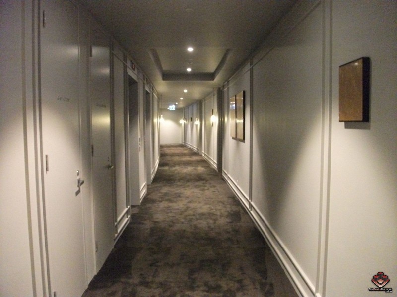 1 Marina Drive, Benowa QLD 4217