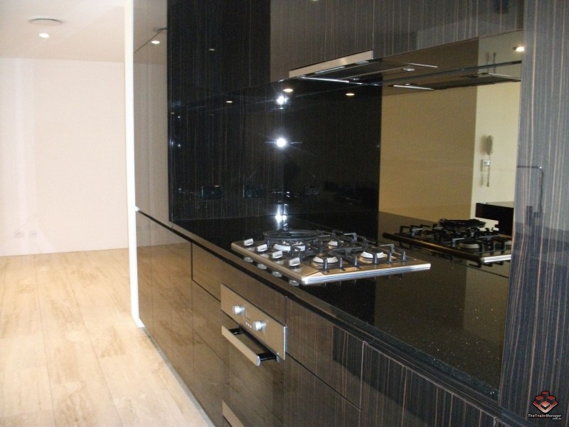 1 Marina Drive, Benowa QLD 4217