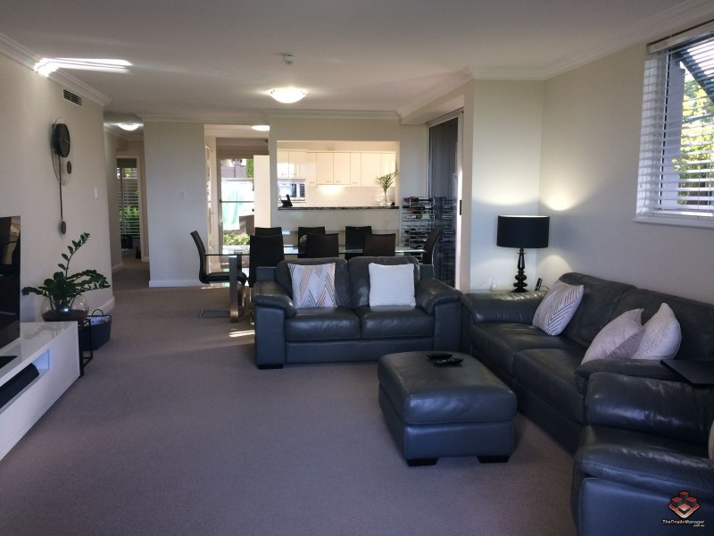 180 Swann Road, Taringa QLD 4068