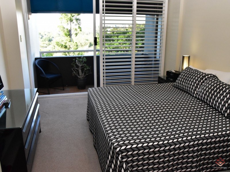 180 Swann Road, Taringa QLD 4068