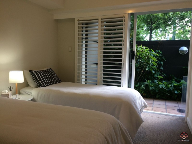 180 Swann Road, Taringa QLD 4068