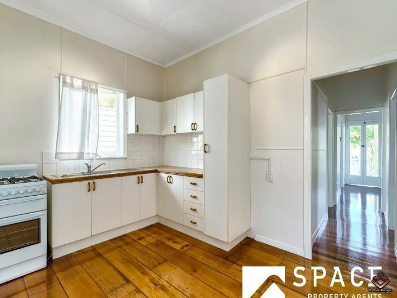 35 Cricket Street, Petrie Terrace QLD 4000