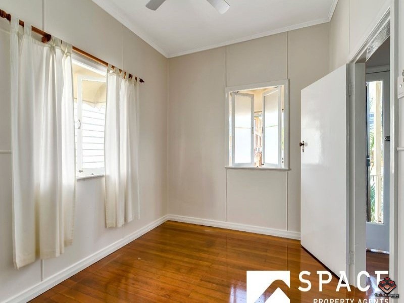 35 Cricket Street, Petrie Terrace QLD 4000