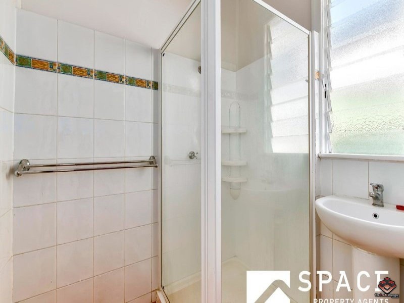 35 Cricket Street, Petrie Terrace QLD 4000