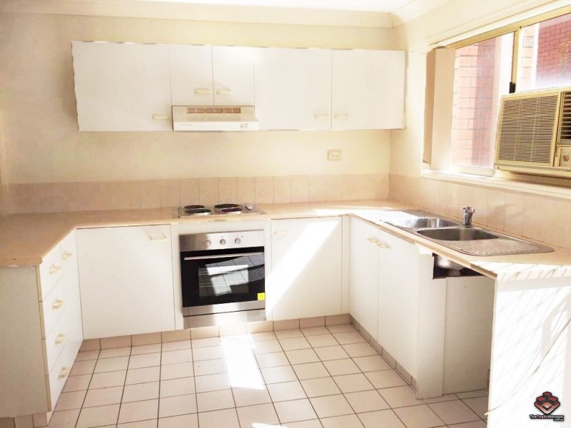 60 Whitby Street, Southport QLD 4215