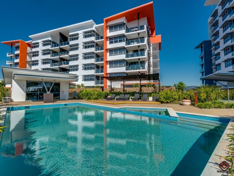 2402/42 Laver Drive, Robina QLD 4226
