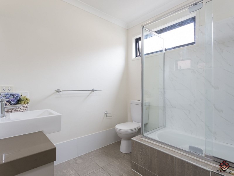 24 Querrin Street, Yeronga QLD 4104