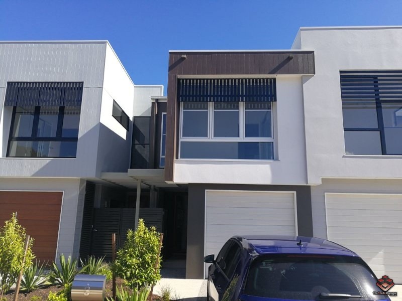 3 Summerline, Robina QLD 4226