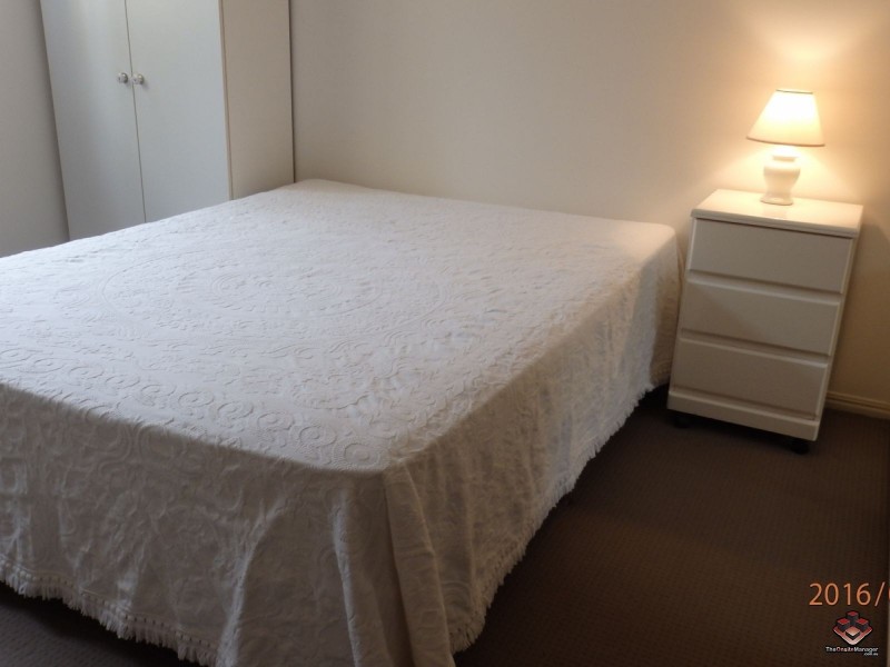 140 Marine Parade, Southport QLD 4215