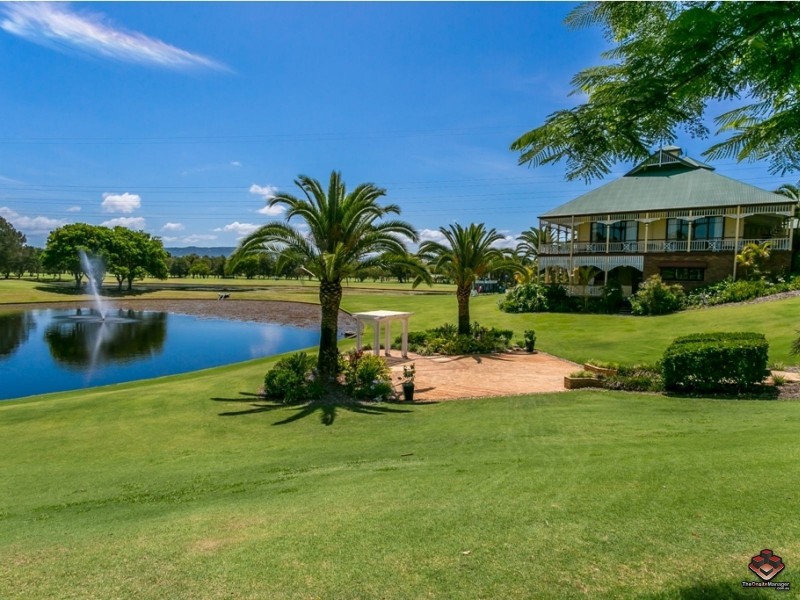 37 Paradise Springs Avenue, Robina QLD 4226