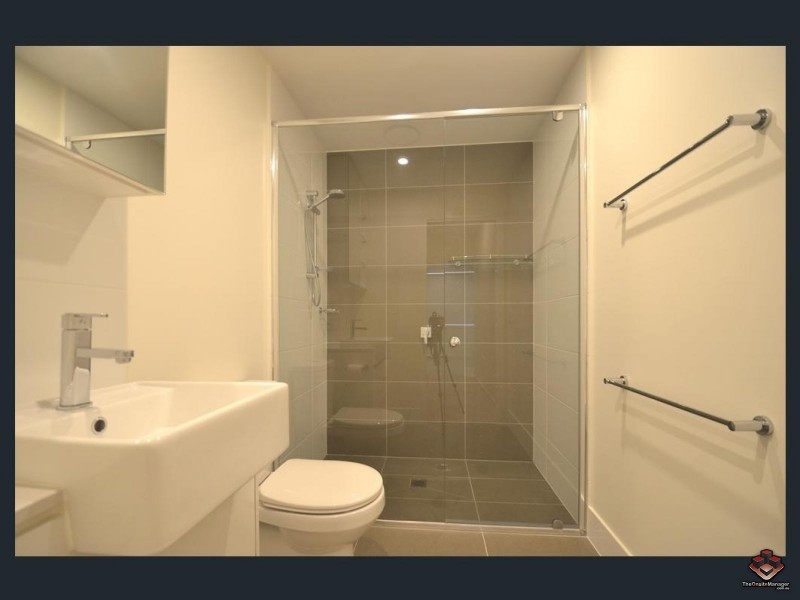 986 Wynnum Road, Cannon Hill QLD 4170