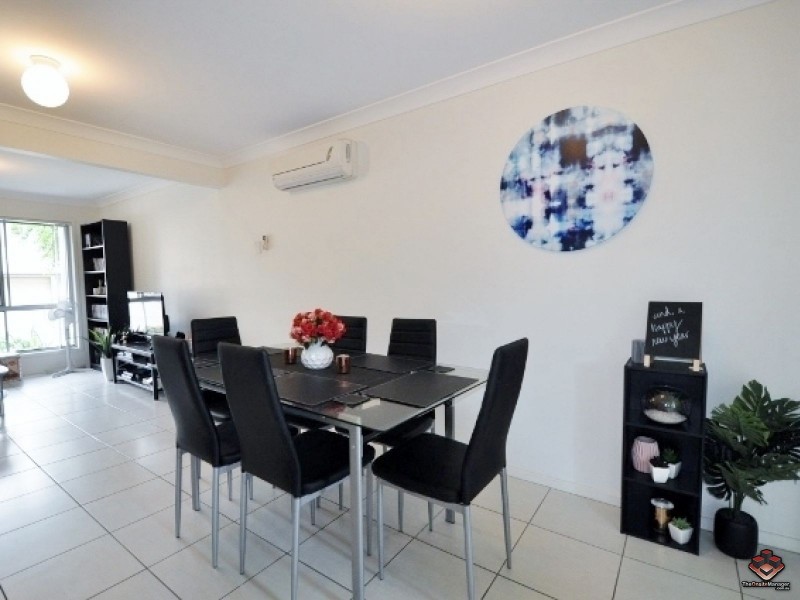 130 Jutland Street, Oxley QLD 4075