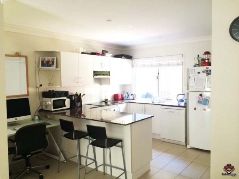 11/206 D`Arcy Road, Norman Park QLD 4170